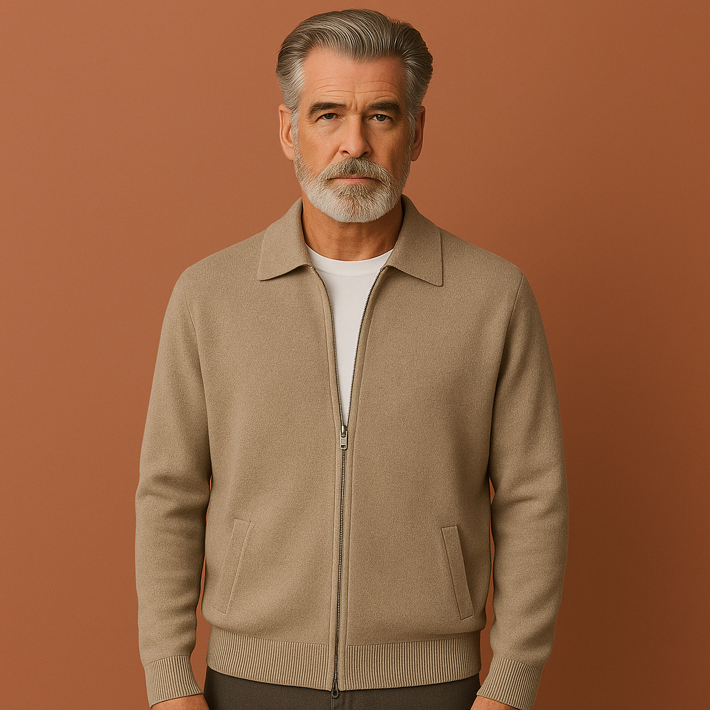 Heren vest in beige met ritssluiting, zacht en comfortabel voor casual en stijlvolle outfits.