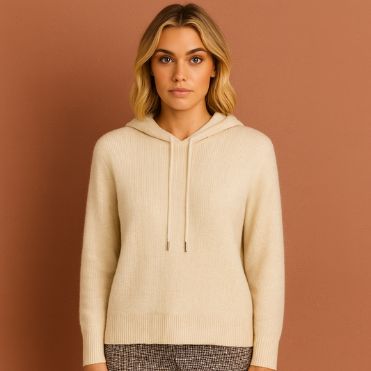 Beige hoodie voor dames met een casual pasvorm, ideaal voor dagelijks gebruik en comfortabele outfits.
