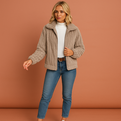 Dames lang fleece vest in Beige met kraag, zacht en comfortabel voor casual en stijlvolle outfits.