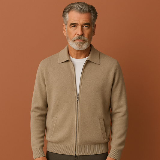 Heren vest in beige met ritssluiting, zacht en comfortabel voor casual en stijlvolle outfits.