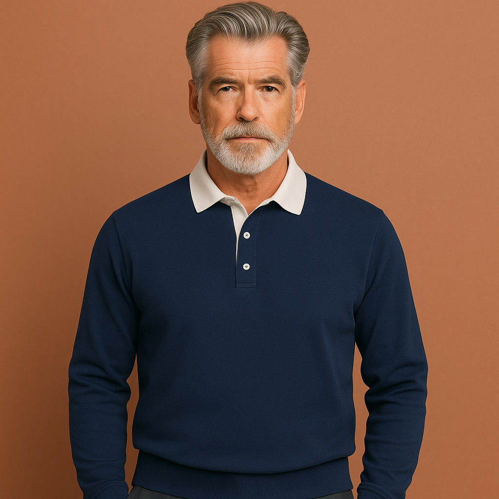 Blauwe herensweater met moderne pasvorm en tijdloos design, ideaal voor dagelijks gebruik en casual outfits.