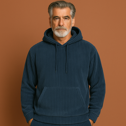 Blauwe corduroy hoodie voor heren met relaxte pasvorm en modern design, ideaal voor casual outfits.