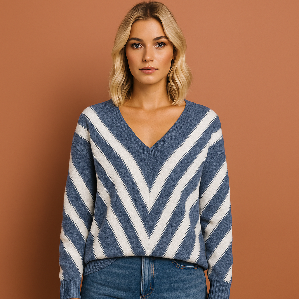 Dames trui in blauw met vintage afwerking, zacht en comfortabel voor dagelijks gebruik.