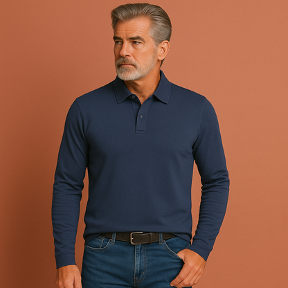 Heren polotrui in blauw met lange mouwen en polokraag, comfortabel en stijlvol voor casual en zakelijke outfits.