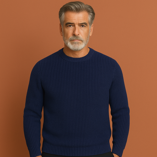 Blauwe herentrui met warme pasvorm en tijdloos ontwerp, ideaal voor koude dagen en dagelijks gebruik.