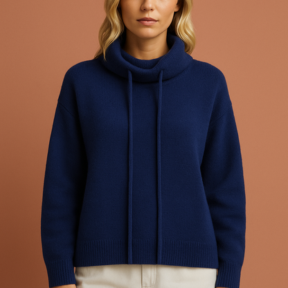Blauwe zachte dames hoodie met comfortabele pasvorm, ideaal voor casual dagen en koude seizoenen.
