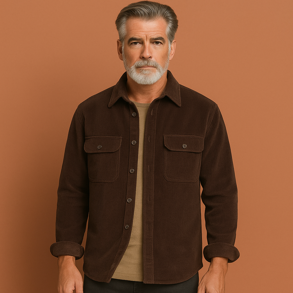 Heren corduroy overhemd in bruin met fleecevoering, zacht en comfortabel voor casual en stijlvolle winteroutfits.