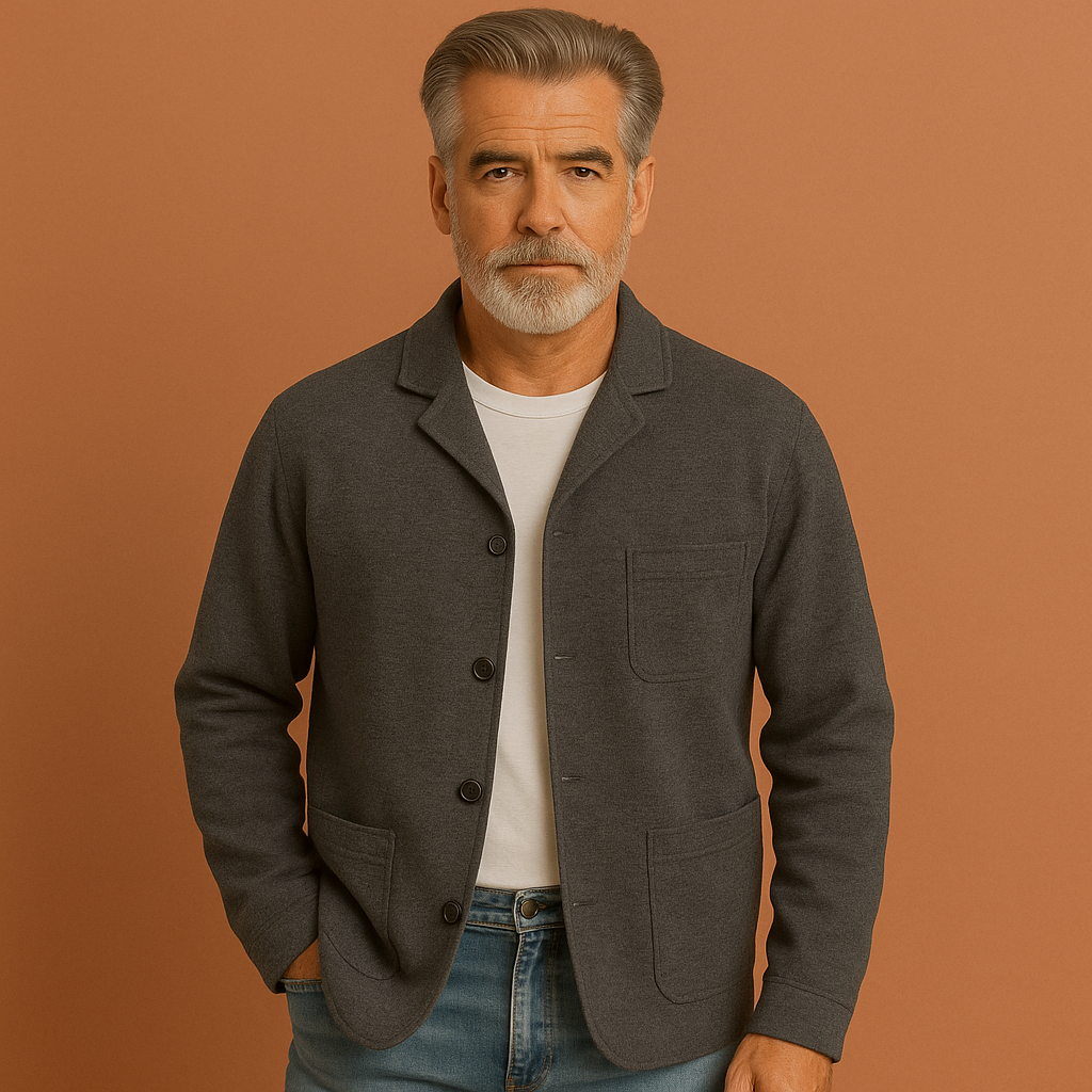 Heren blazer in donkergrijs met geruit design, zacht en comfortabel voor casual en stijlvolle outfits.