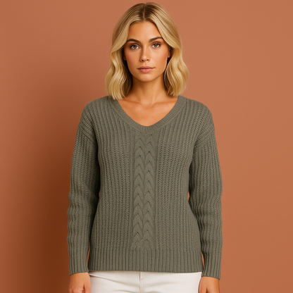 Dames gebreide trui in grijs met comfortabele pasvorm, warm en stijlvol voor herfst en winter.