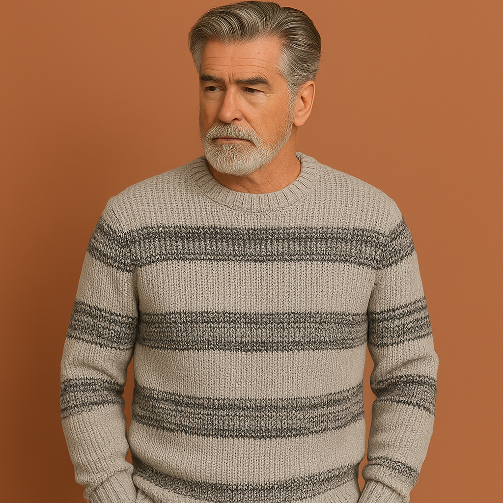 Grijze heren trui met modern streeppatroon en comfortabele pasvorm, ideaal voor casual outfits en dagelijks gebruik.