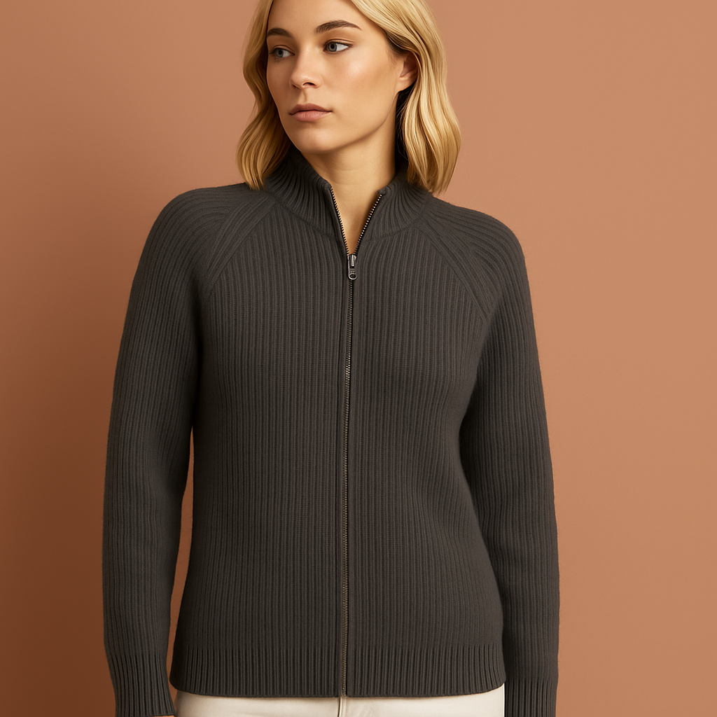 Grijze damescardigan met elegante pasvorm en stijlvolle look, ideaal voor casual en chique outfits.