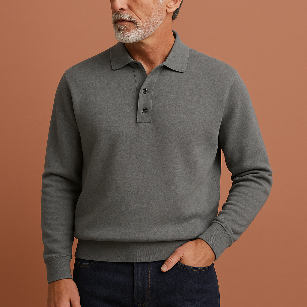Grijze heren polosweater met moderne pasvorm en tijdloze uitstraling, ideaal voor dagelijks gebruik en casual outfits.