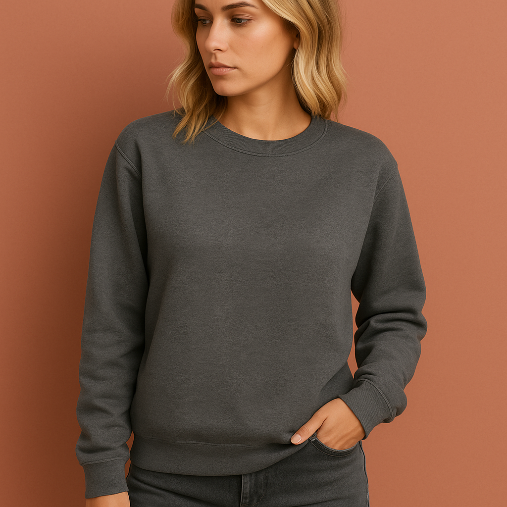 Grijze dames trui met ronde hals, ideaal voor dagelijks comfort en casual outfits.