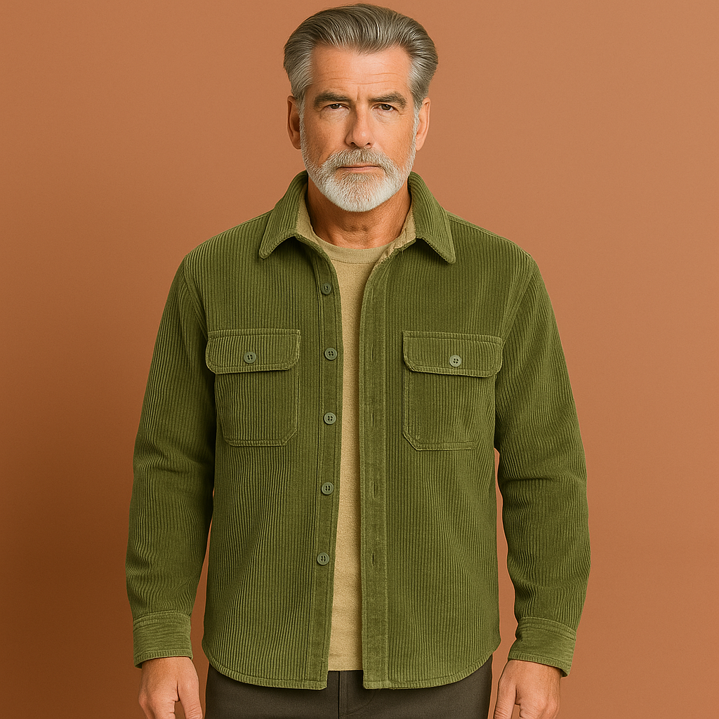 Heren corduroy overhemd in groen met fleecevoering, zacht en comfortabel voor casual en stijlvolle winteroutfits.