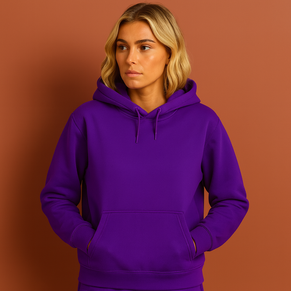 Effen hoodie voor dames in diverse kleuren, ideaal voor casual outfits en dagelijks gebruik.