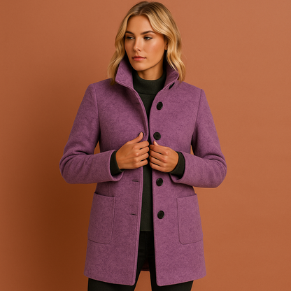 Dames manteljas in paars met knoopsluiting en rechte pasvorm, warm en stijlvol voor herfst en winter.