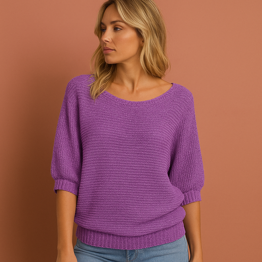 Dames trui in paars met ruches detail, zacht en comfortabel voor casual en stijlvolle outfits.