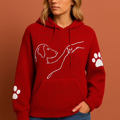 Rode warme hoodie voor dames met comfortabele pasvorm, ideaal voor casual outfits en koude dagen.