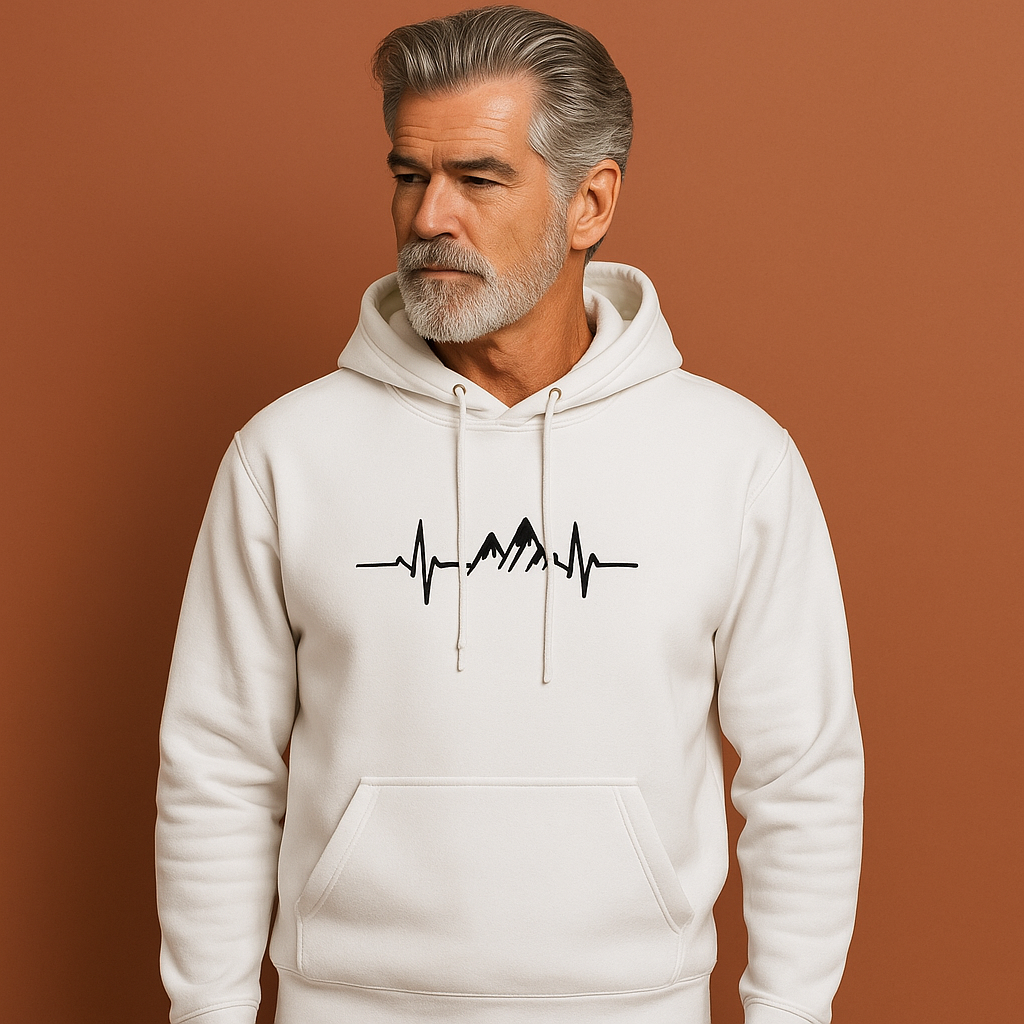 Witte heren hoodie met comfortabele pasvorm en moderne look, perfect voor dagelijks gebruik en casual outfits.