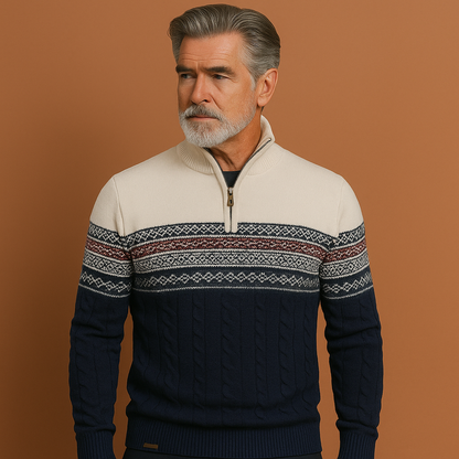 Witte gebreide trui voor heren met moderne pasvorm, ideaal voor dagelijkse en nette outfits.