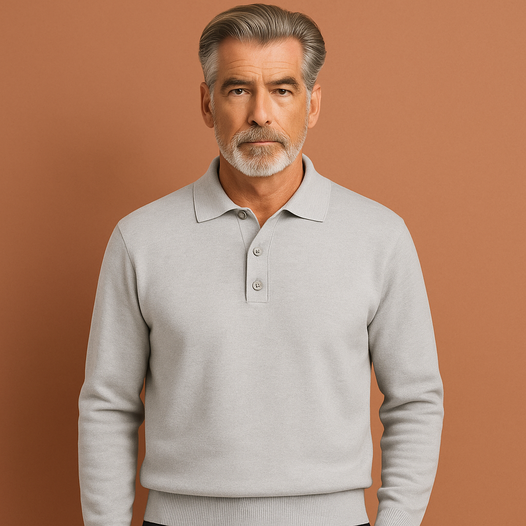 Witte heren polosweater met moderne pasvorm en tijdloze uitstraling, ideaal voor dagelijks gebruik en casual outfits.