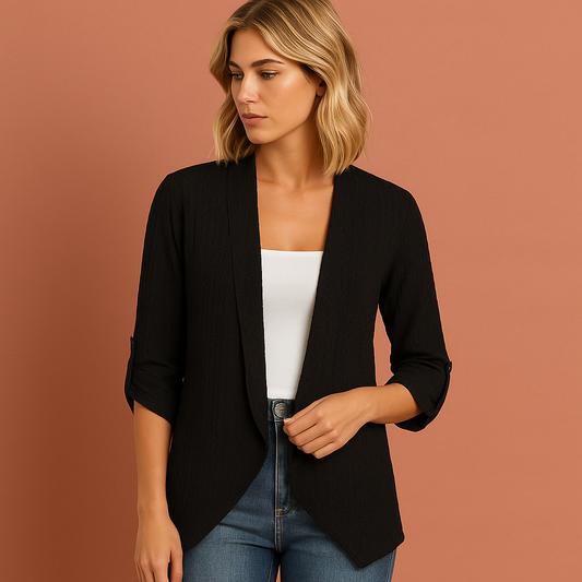 Dames gehaakt vest in zwart met open voorkant, luchtig en comfortabel voor casual en stijlvolle outfits.