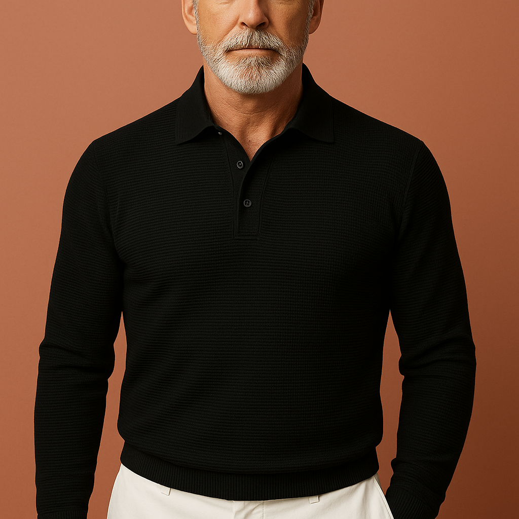 Zwarte heren polo sweater met moderne pasvorm en tijdloos ontwerp, perfect voor dagelijks gebruik en casual outfits.