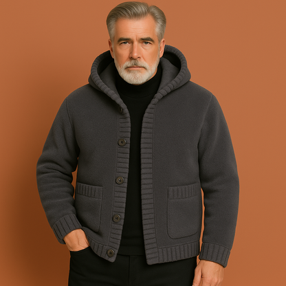 Zwarte gebreide hoodie jas voor heren met moderne pasvorm en capuchon, ideaal voor koude dagen en casual outfits.